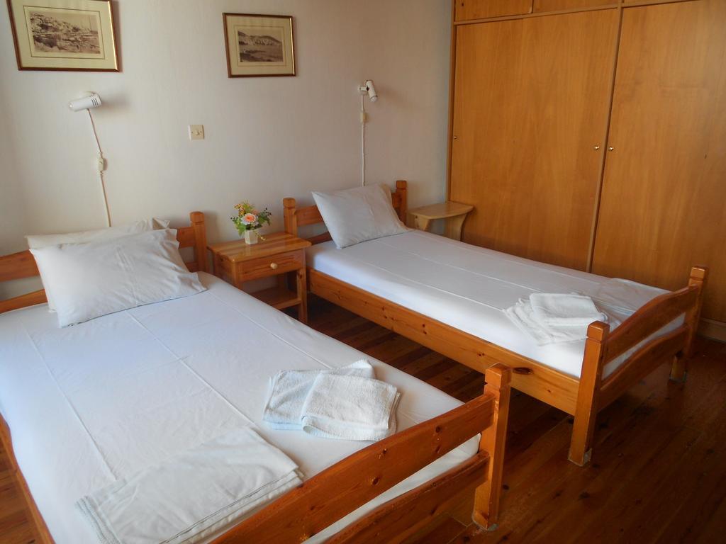 Aggela Guesthouse Skopelos Town Quarto foto