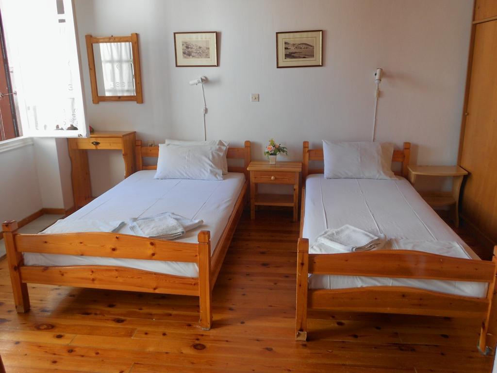 Aggela Guesthouse Skopelos Town Quarto foto