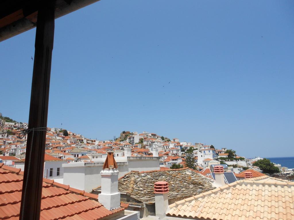 Aggela Guesthouse Skopelos Town Quarto foto